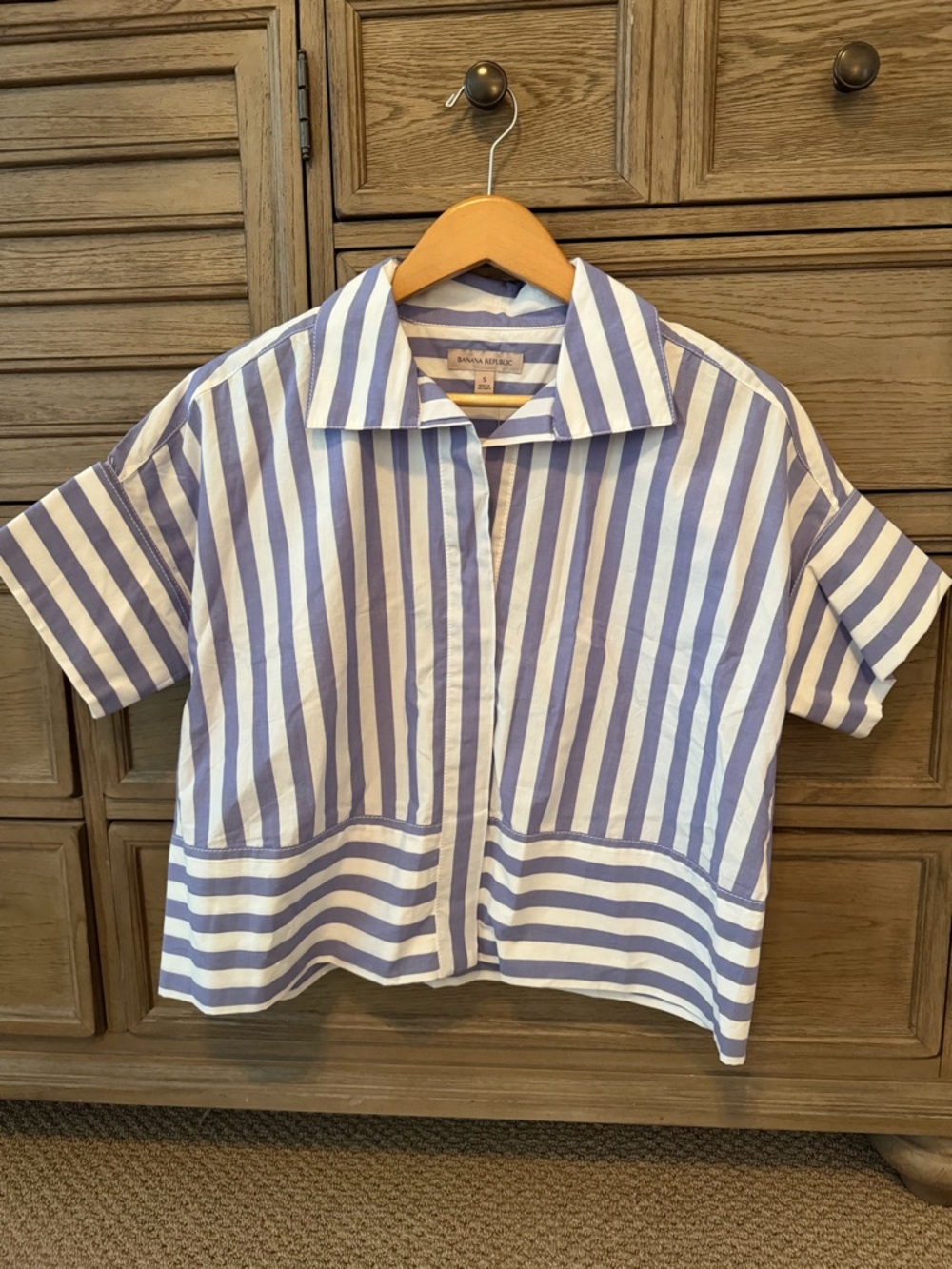Banana Republic Top - NWT Size Small